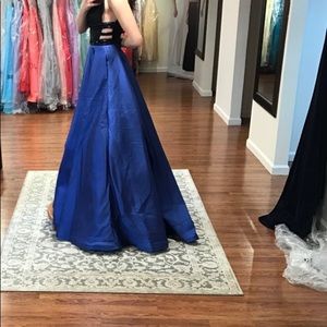 Prom dress for sale.